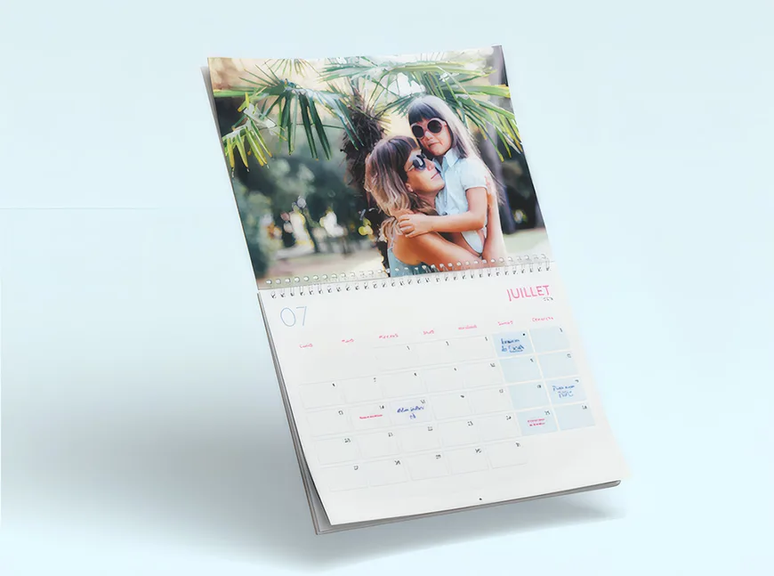 Gran calendario de fotos: A4 cuando está cerrado, A3 cuando está abierto!